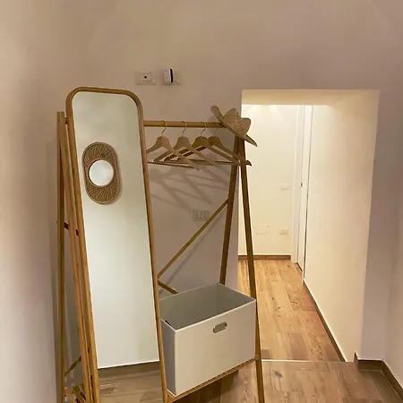 Pied A Terre - Centro - Chiaia 