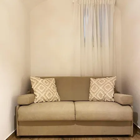 Pied A Terre - Centro - Chiaia 