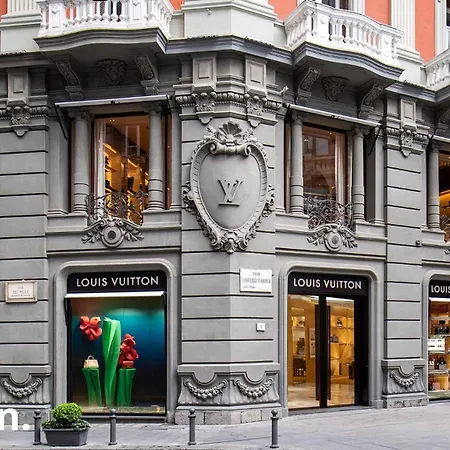 Pied A Terre - Centro - Chiaia 